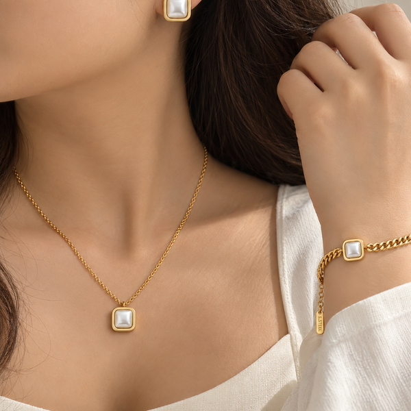 Pearl Cabochon Trio Set