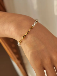 Pearl & Gold Wavy Bar Bead Bracelet - view 3