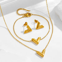 Chunky Gold V Jewelry Set - view 1