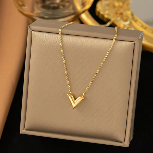 Chunky Gold V-Shape Pendant Necklace