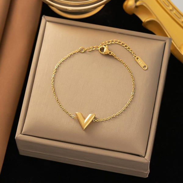 Chunky Gold V-Shape Bracelet