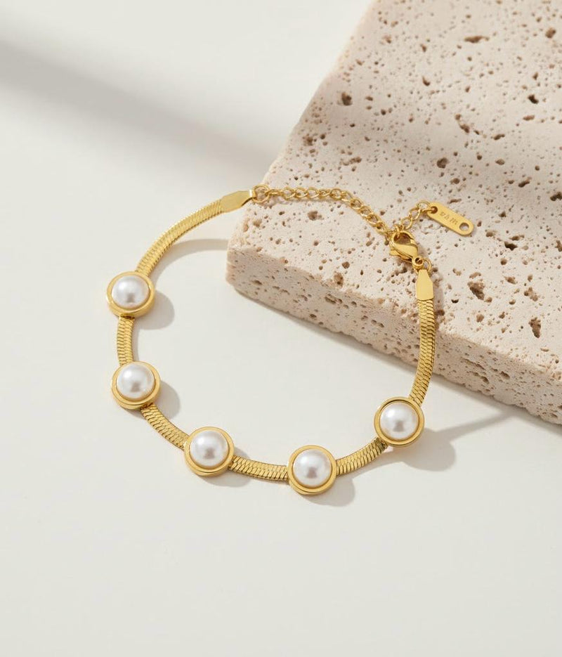Pearl Station Herringbone Bracelet - 18K Gold Plated Stainless Steel Jewelry