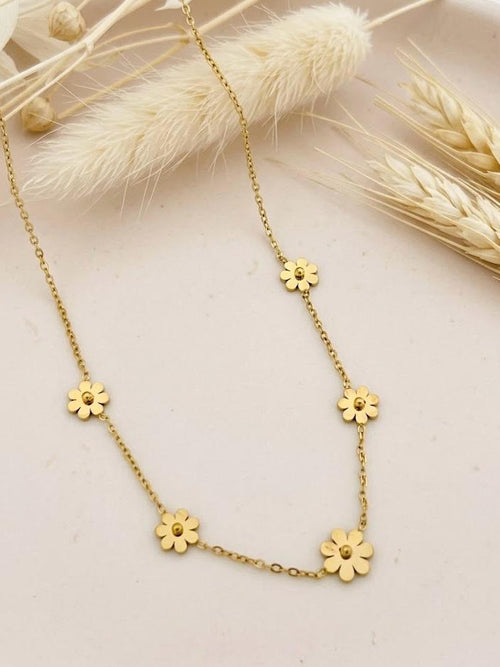 Gold Daisy Flower Station Necklace - 18K gold-plated stainless steel jewelry